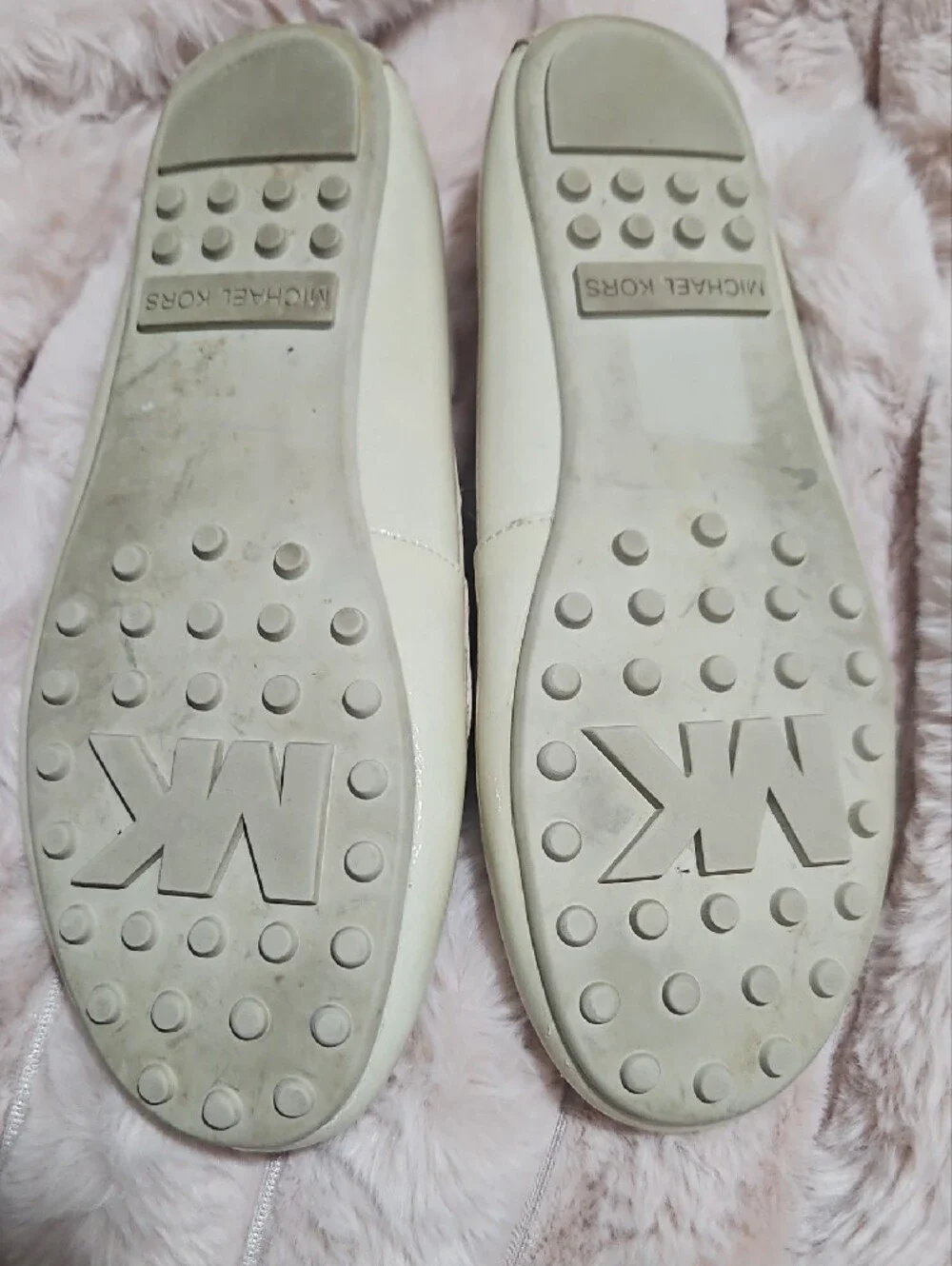 MICHAEL Michael Kors Cream and Beige Bow Tie Moccasin Loafers